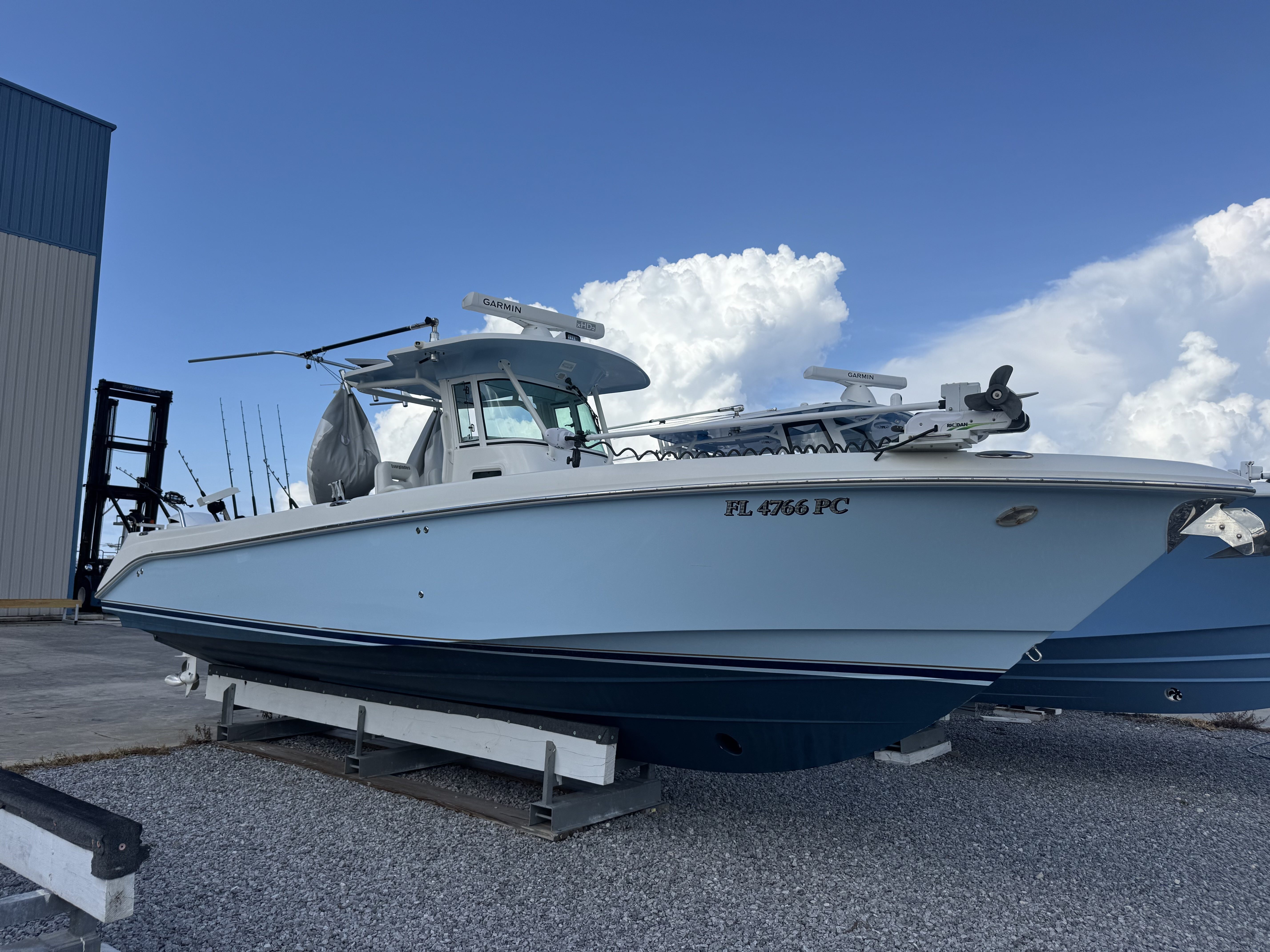 2008 Everglades 320CC in orange beach AL