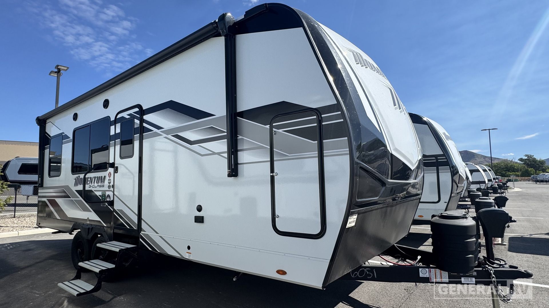 2027 Grand Design MOMENTUM 21G in south weber UT
