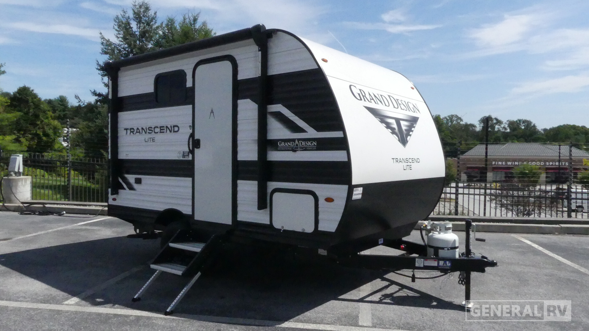 2027 Grand Design TRANSCEND LITE 121RBL in west chester PA