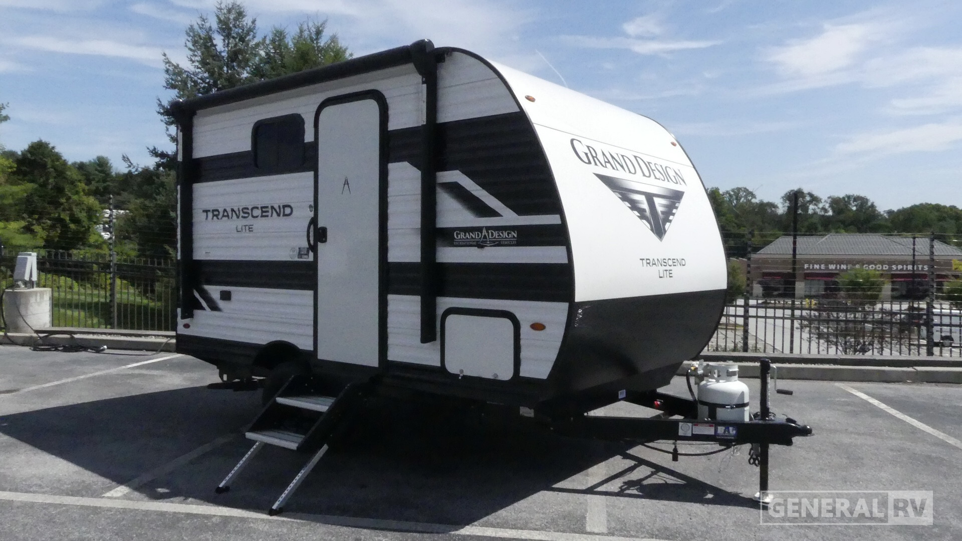 2027 Grand Design TRANSCEND LITE 121RBL in west chester PA