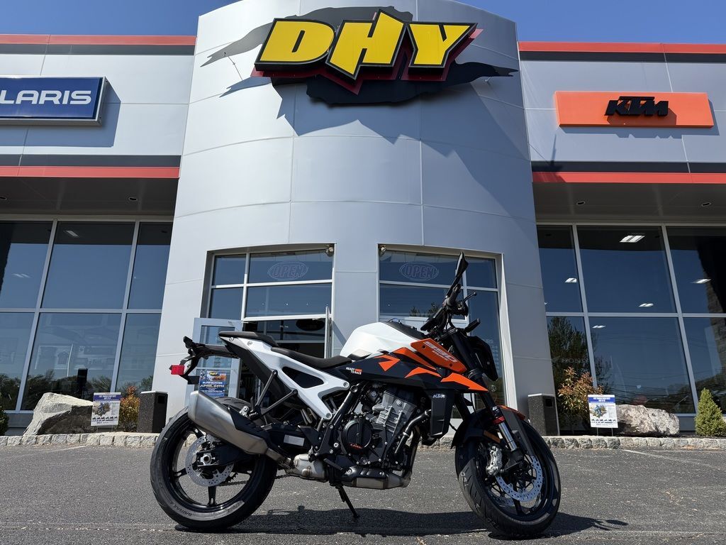 2027 KTM 990 Duke 990 in Deptford, NJ
