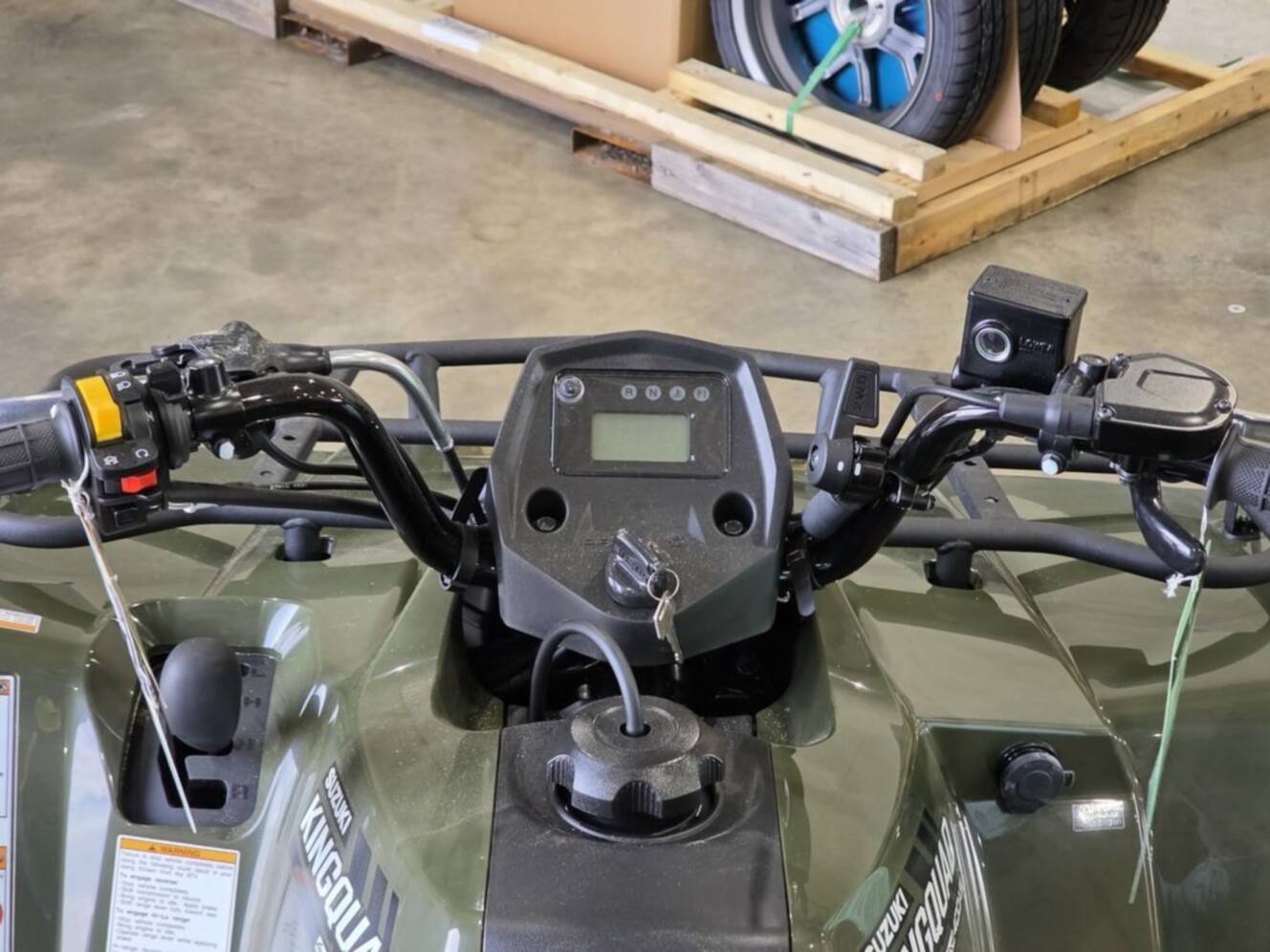 A photo of this 2025 Suzuki KingQuad 400ASi