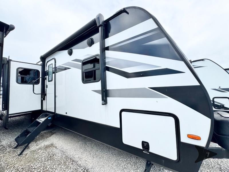 2022 Grand Design Imagine 2970RL RV