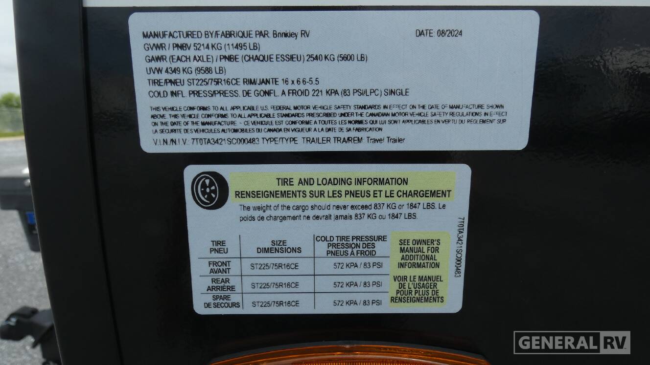 A photo of this 2025 Brinkley MODEL Z AIR 285
