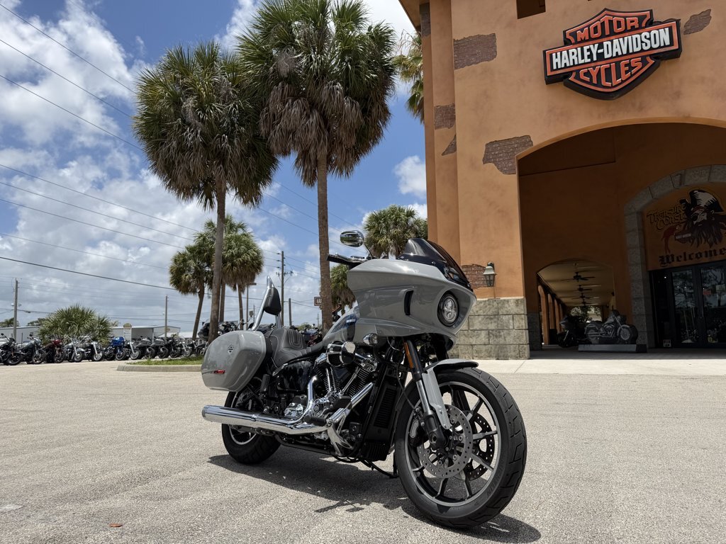 2025 Harley-Davidson SOFTAIL LOW RIDER ST LOW RIDER S in Stuart, FL