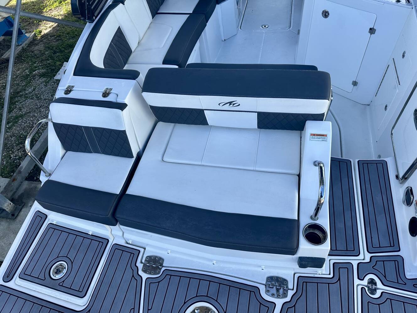 A photo of this 2023 Monterey M 65
