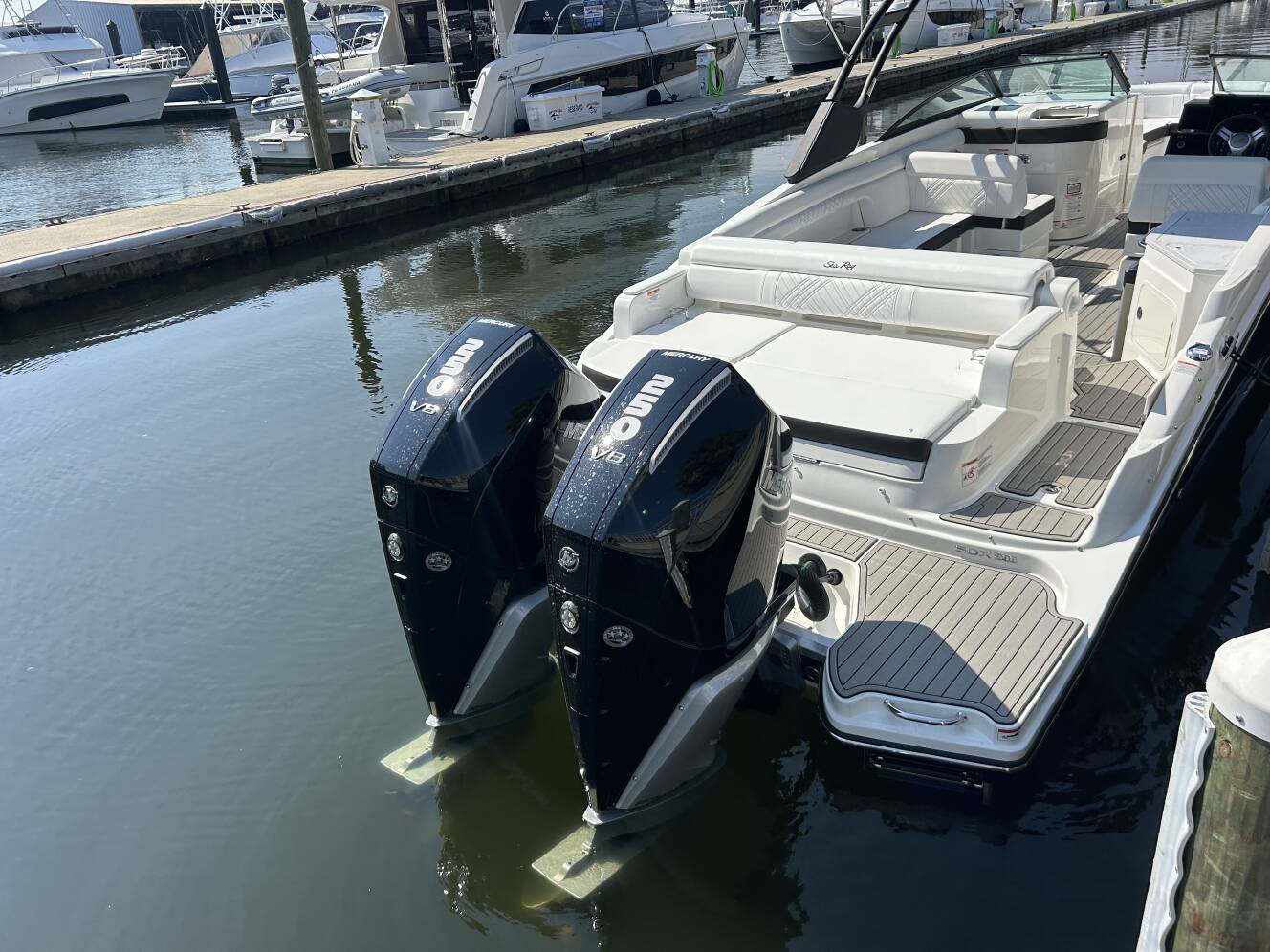 A photo of this 2027 Sea Ray SDX 290 Outboard