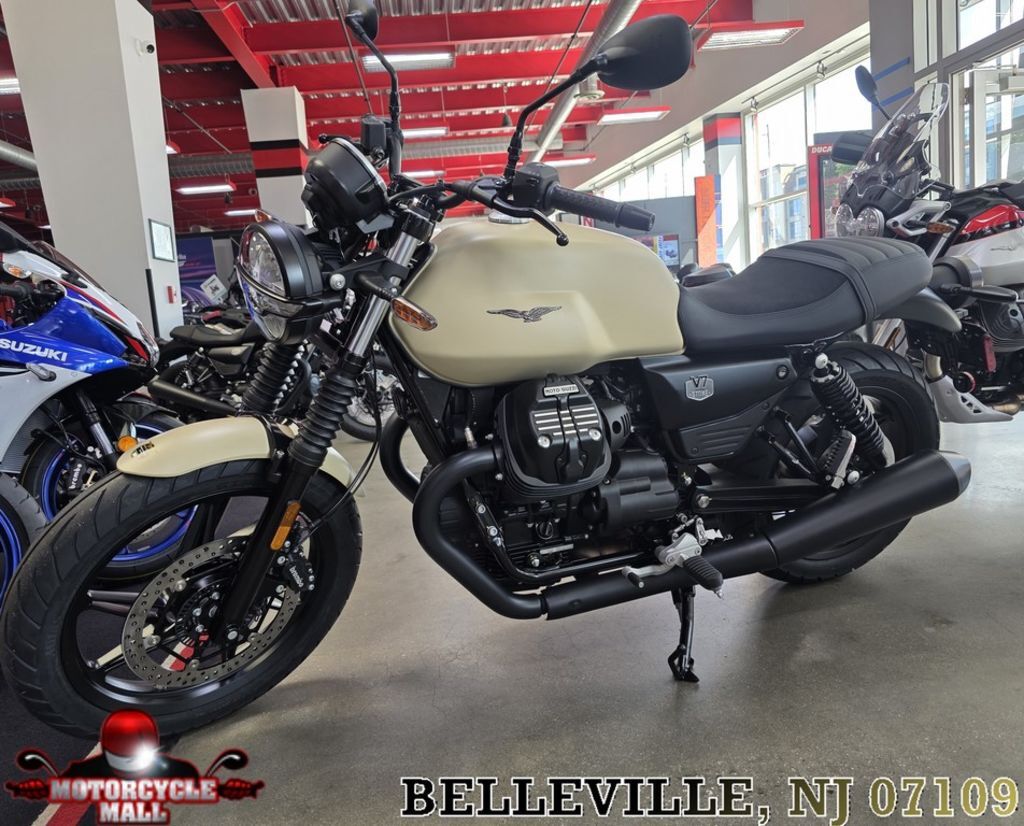 2027 Moto Guzzi V7 Stone STONE in Belleville, NJ