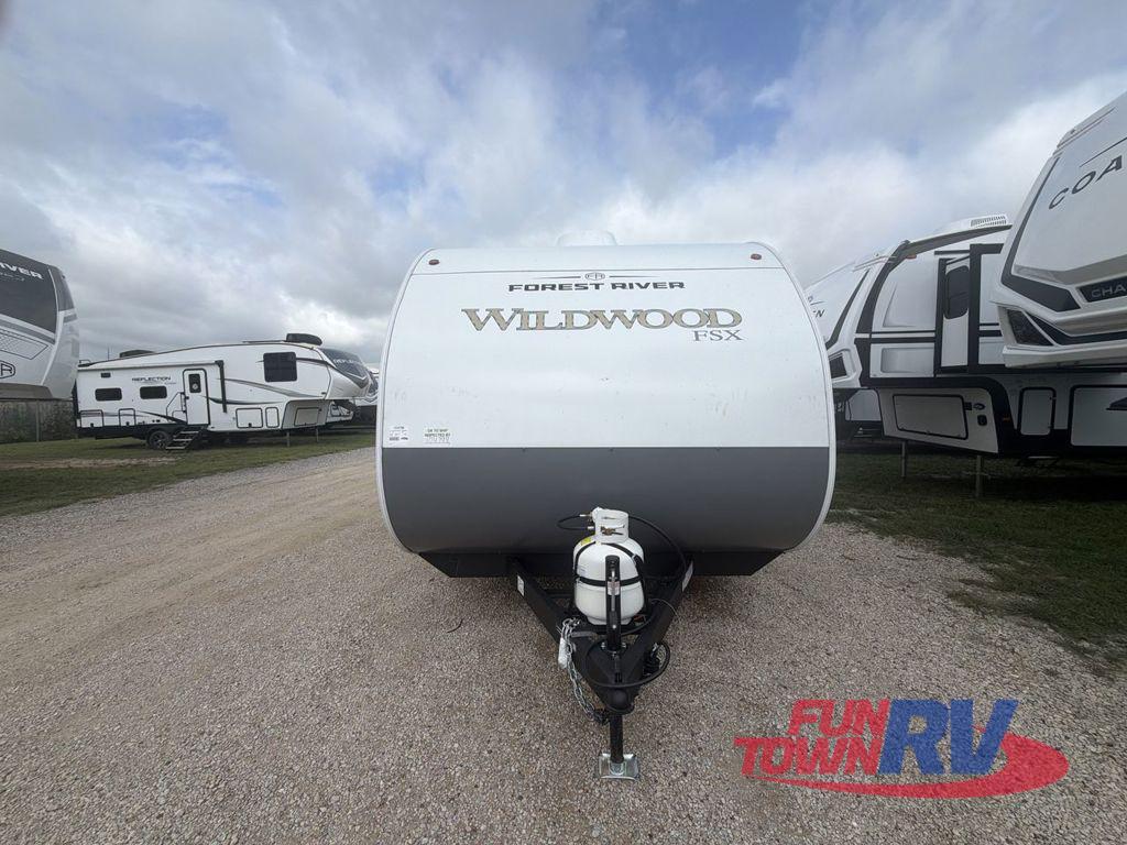 2027 Forest River Rv Wildwood FSX 164FBLE in cleburne TX