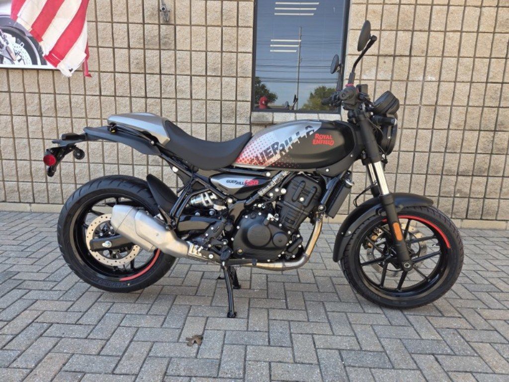 2027 Royal Enfield GUERRILLA 450 APEX BLACK 450 in Clinton Twp, MI