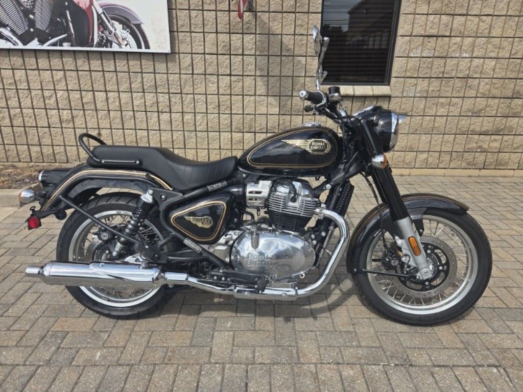 2026 Royal Enfield Bullet 650 Cannon Black 650 in Clinton Twp, MI