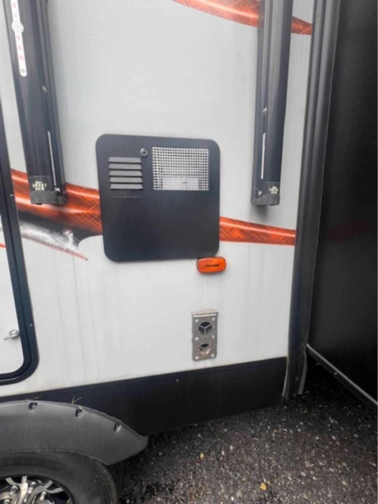 A photo of this 2019 Kz Rv Sportster® 352TH13