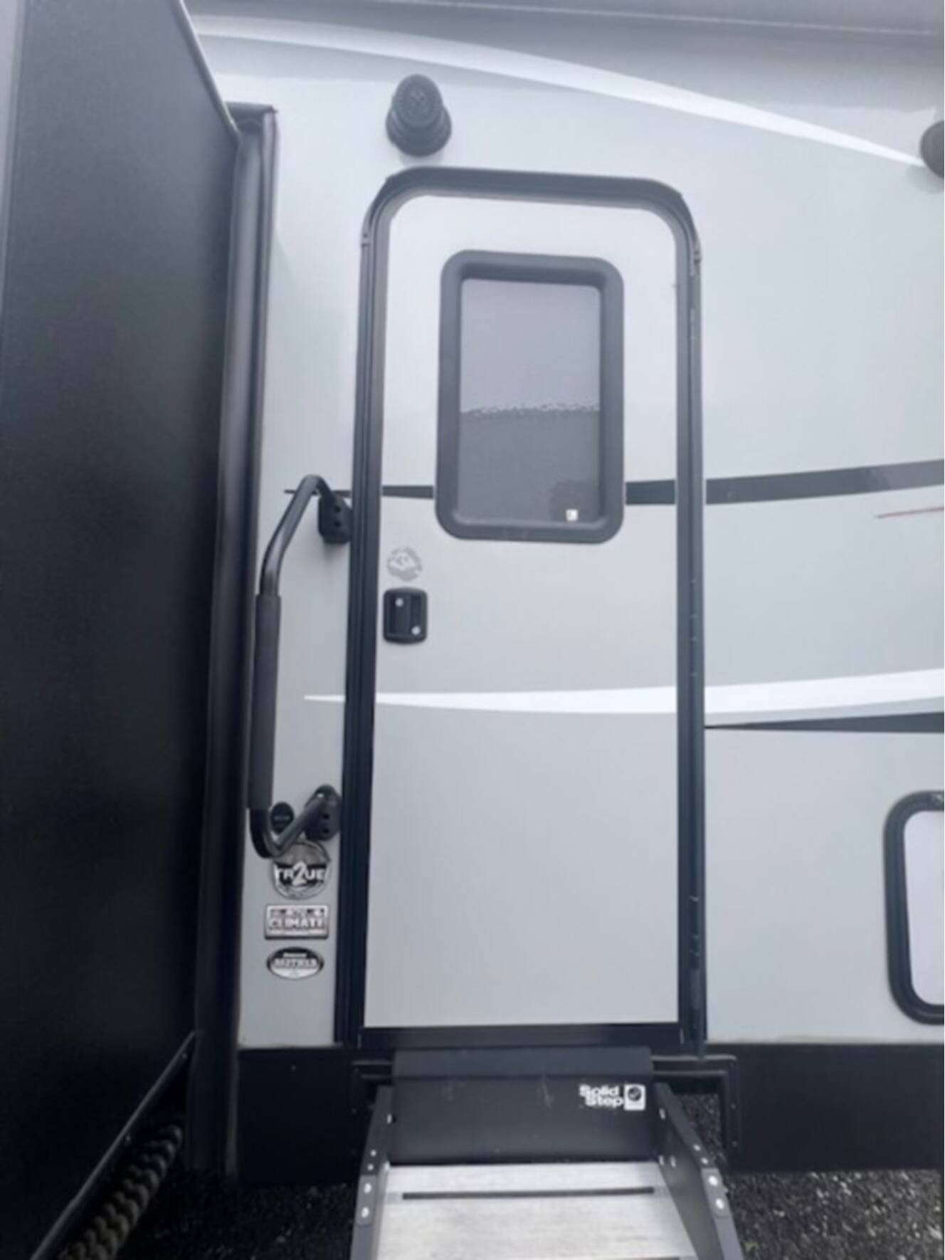 A photo of this 2019 Kz Rv Sportster® 352TH13