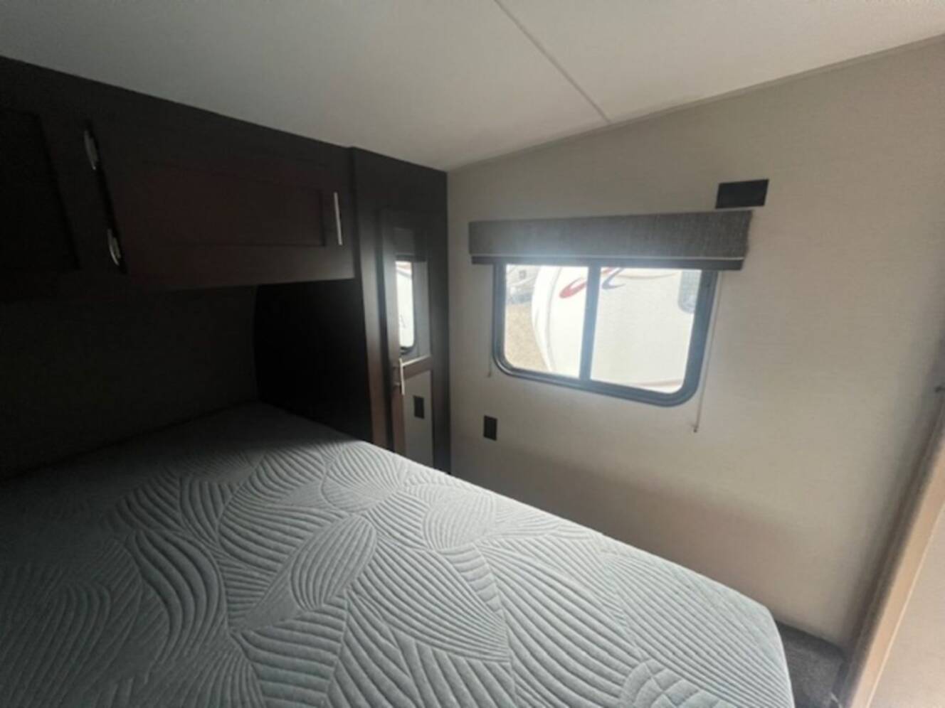 A photo of this 2019 Kz Rv Sportster® 352TH13