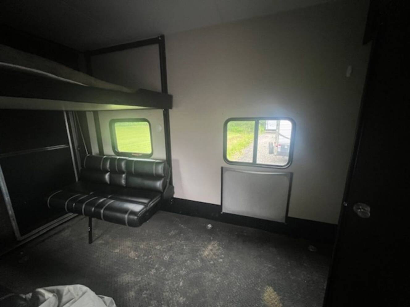 A photo of this 2019 Kz Rv Sportster® 352TH13