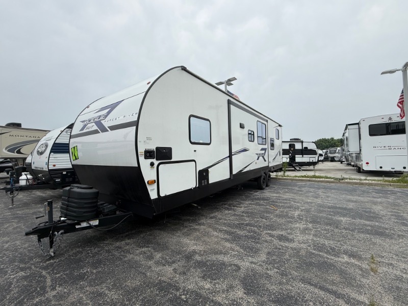 2024 Forest River Vengeance Rogue SUT 29SUT in frankfort IL