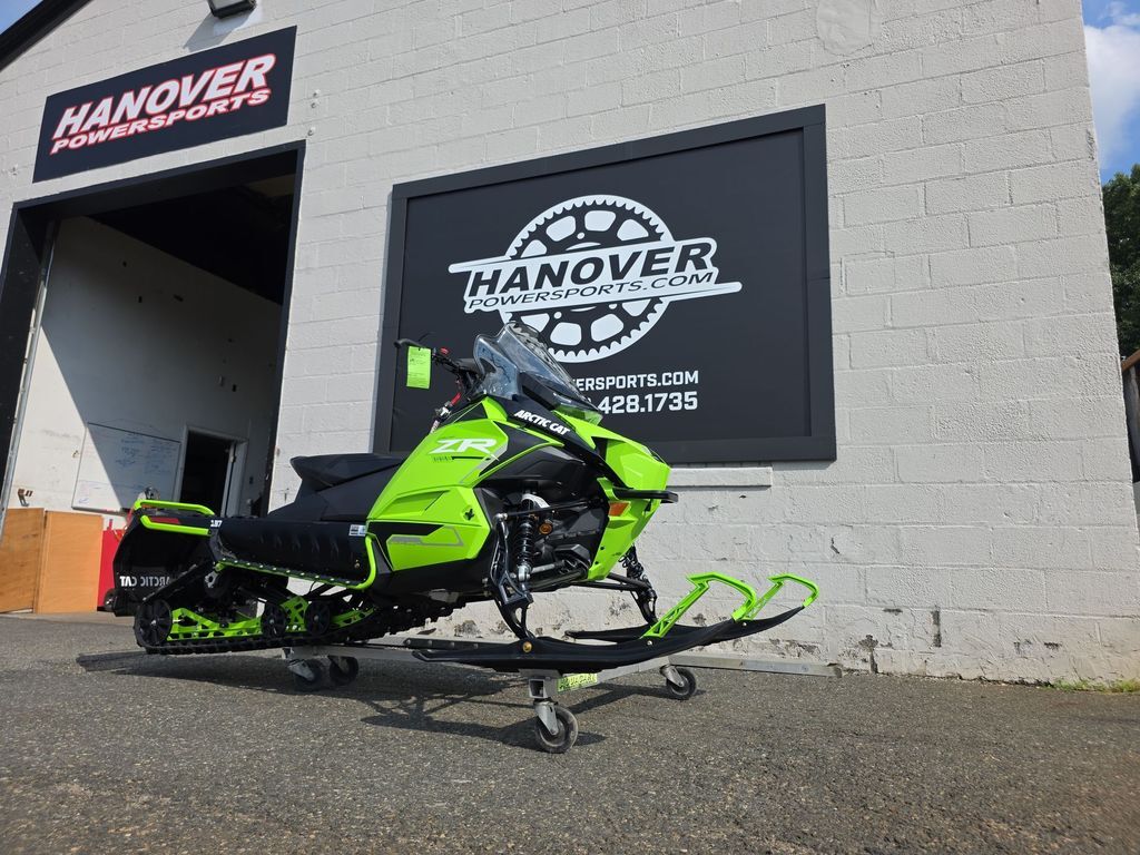 2027 Arctic Cat® ZR 858 Sno Pro EPS 137 1.25 AWS SNO PRO EPS ES AC G8 DISPLAY in east hanover NJ