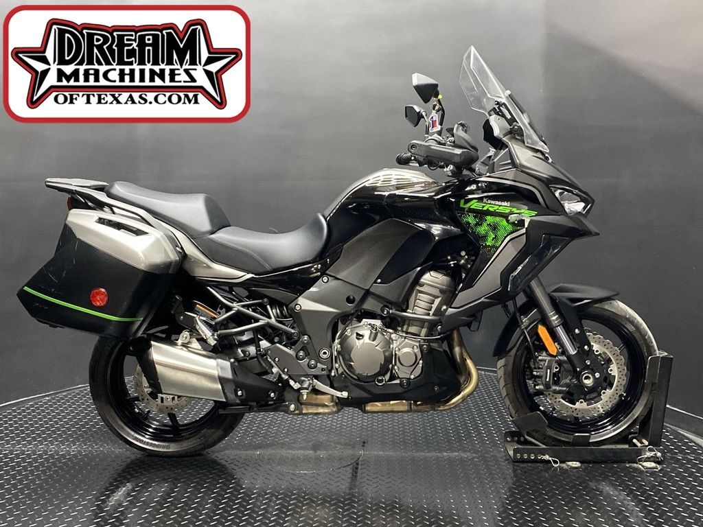 2023 Kawasaki Versys® 1000 SE LT+ 1000 SE LT+ in Farmers Branch, TX