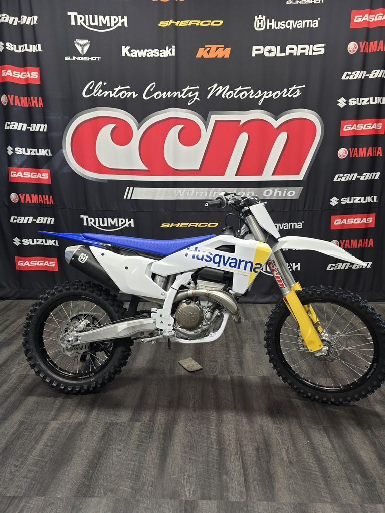 2027 Husqvarna® FC 350 350 in Wilmington, OH