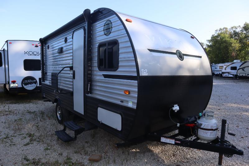 2021 Coachmen Viking Ultra-Lite 18RBSS in slinger WI