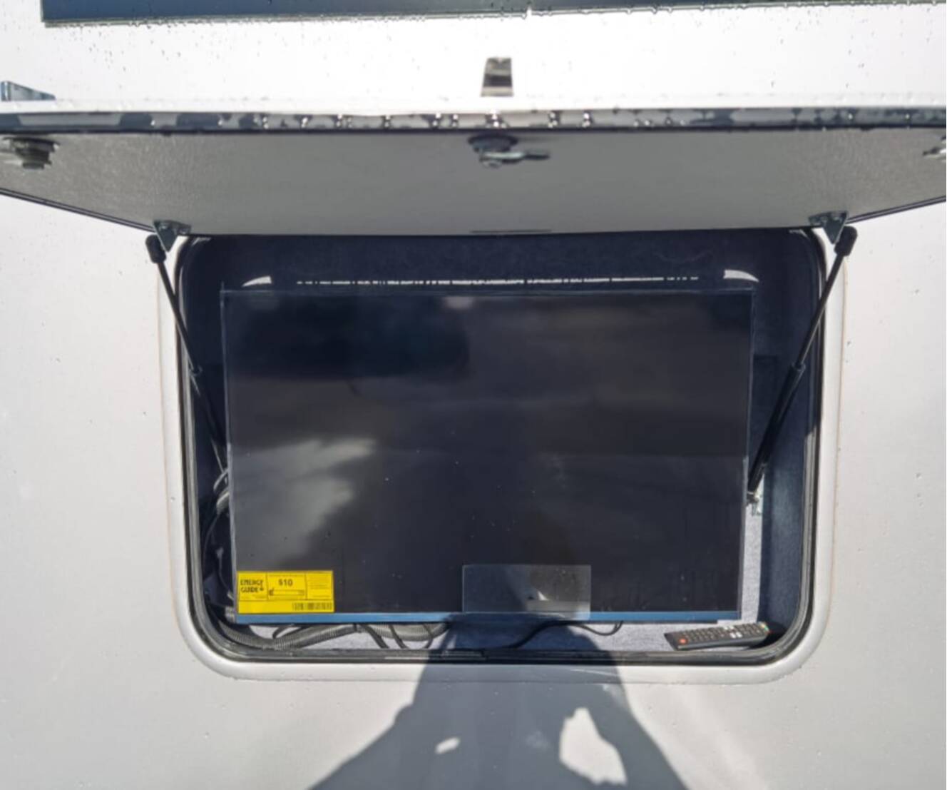 A photo of this 2027 Tiffin WAYFARER 25XLW