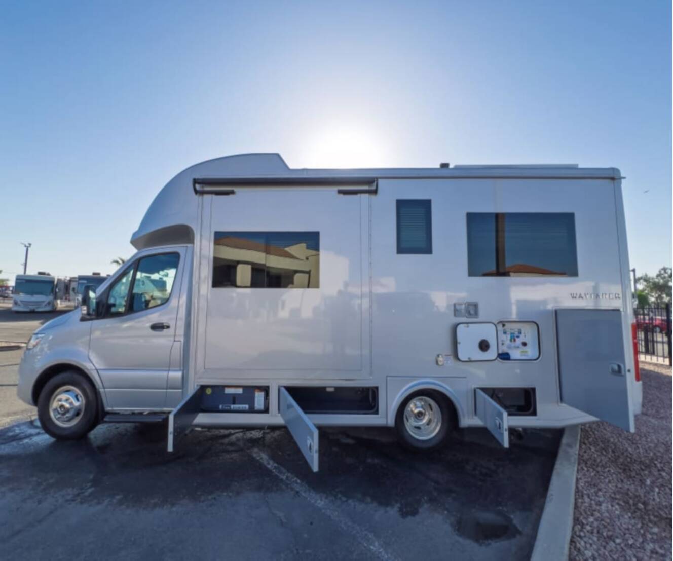 A photo of this 2027 Tiffin WAYFARER 25XLW