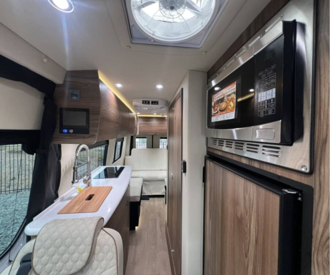 A photo of this 2026 Midwest Automotive Designs HERITAGE MD3-HER-RWD