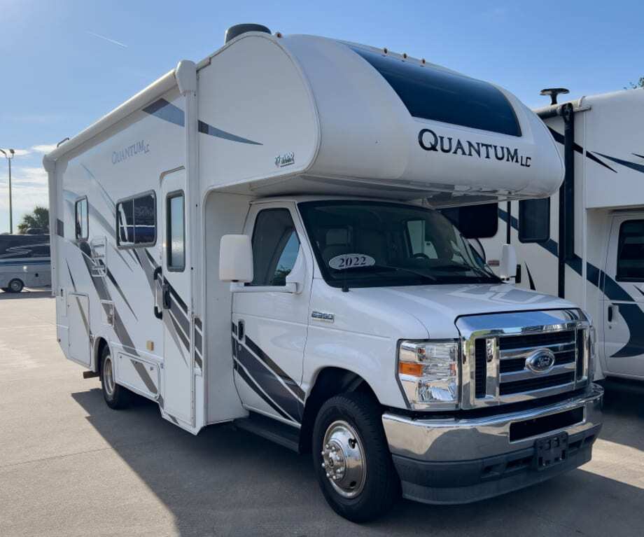 2022 Thor Motor Coach QUANTUM LC25 in sanford FL