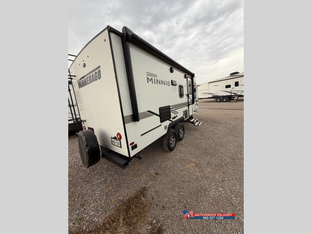 2022 Winnebago Industries Towables Micro Minnie 2100BH in jolly TX