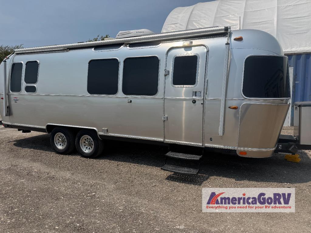 2016 Airstream International Signature 28 in seguin TX