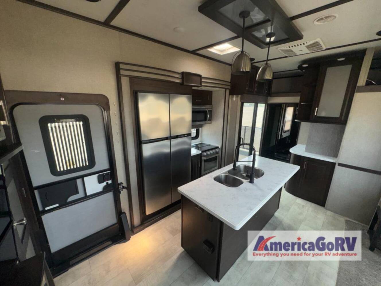 A photo of this 2020 Grand Design Momentum 399TH