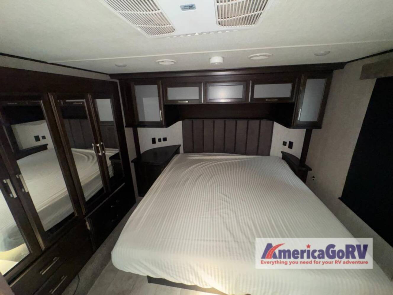 A photo of this 2020 Grand Design Momentum 399TH