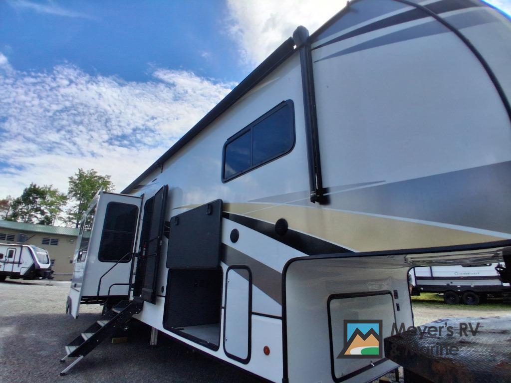 2022 Alliance Rv Paradigm 365RD in pittsburgh PA