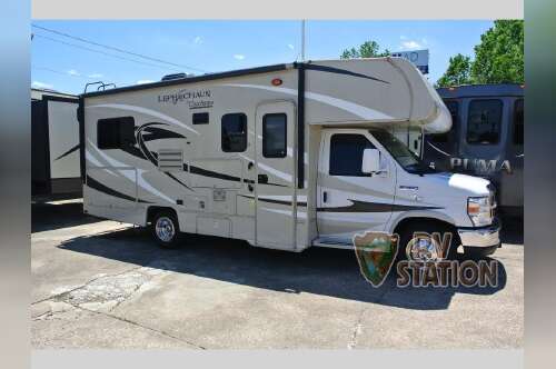 2014 Coachmen Rv Leprechaun 220QB Ford 350 in katy TX