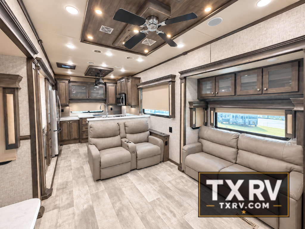 2023 Vanleigh Rv Beacon 41LKB in kennedale TX