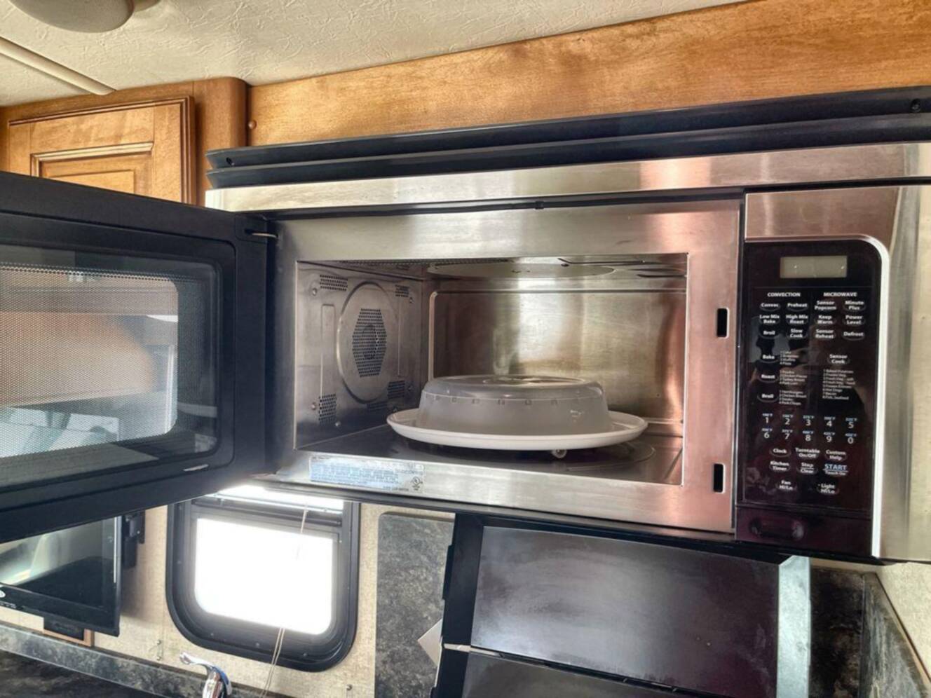 A photo of this 2013 Itasca Cambria 27K