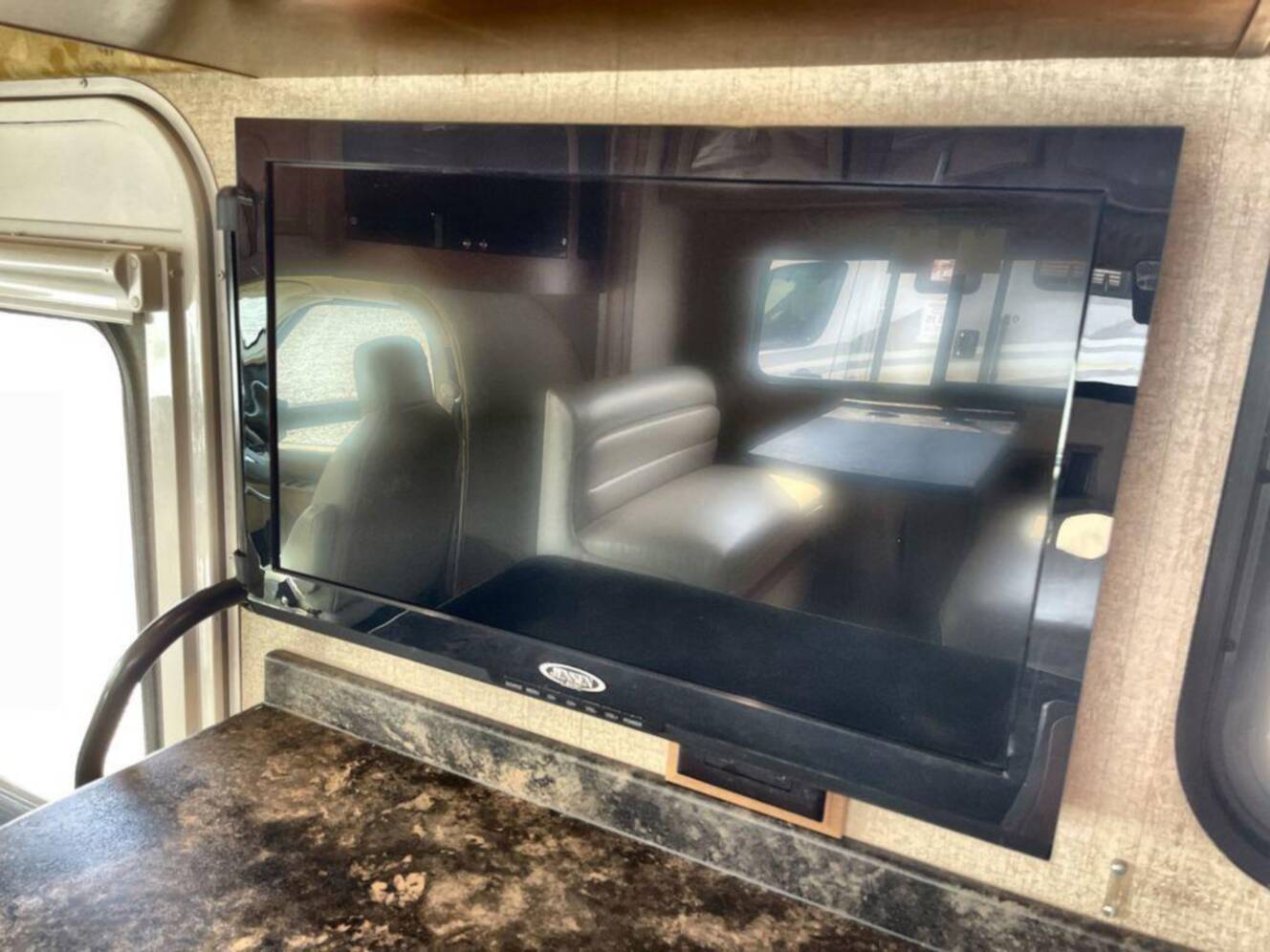 A photo of this 2013 Itasca Cambria 27K