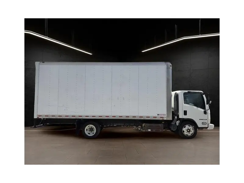 2019 ISUZU NQR