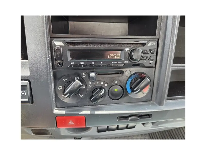 2019 ISUZU NQR