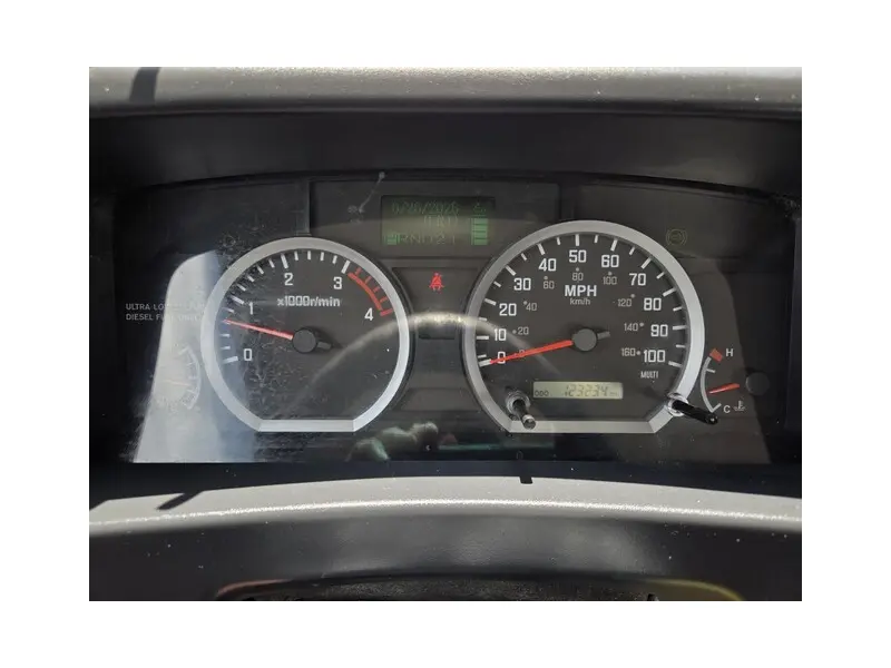 2019 ISUZU NQR
