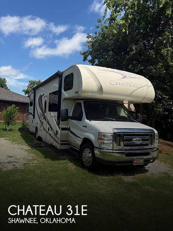 2016 Thor Motor Coach Chateau 31E in shawnee OK