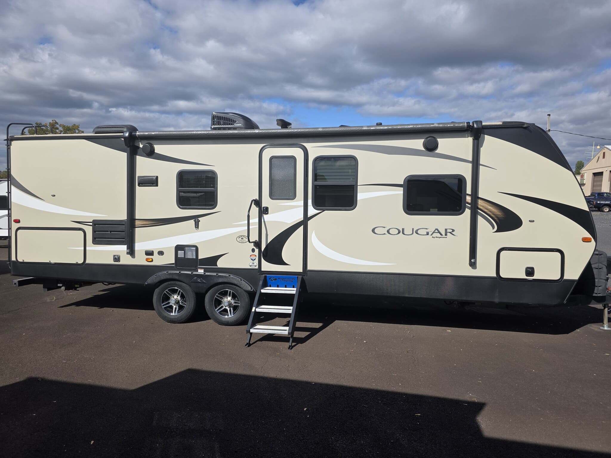 2019 Keystone Cougar Half-Ton 27RES in souderton PA