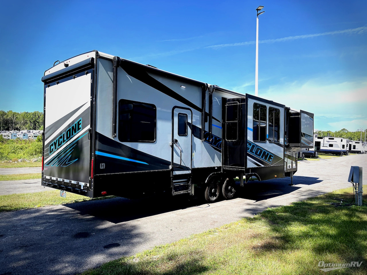 2025 Heartland Cyclone 3714 in ocala FL