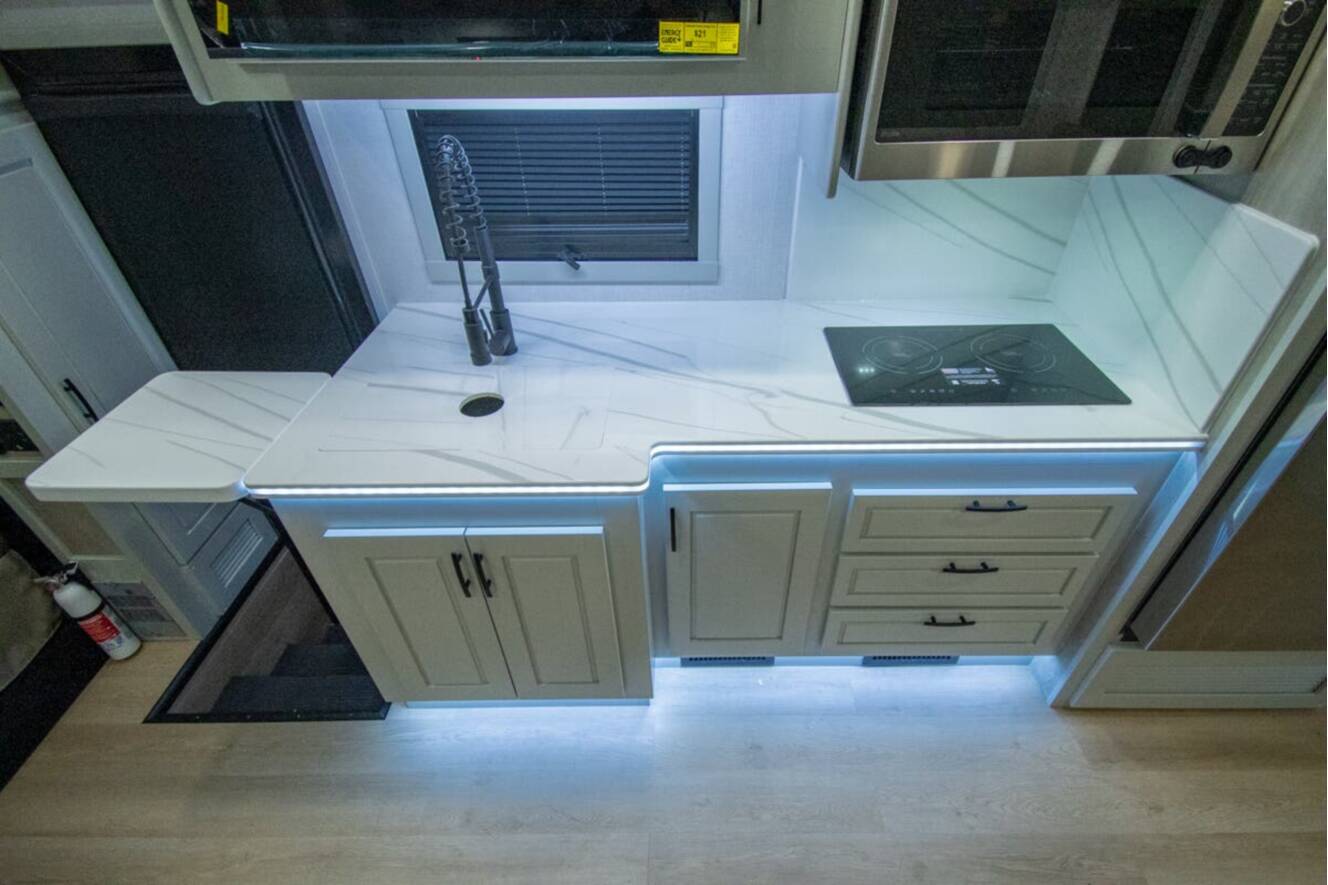A photo of this 2026 Dynamax Corp DX3 34KD
