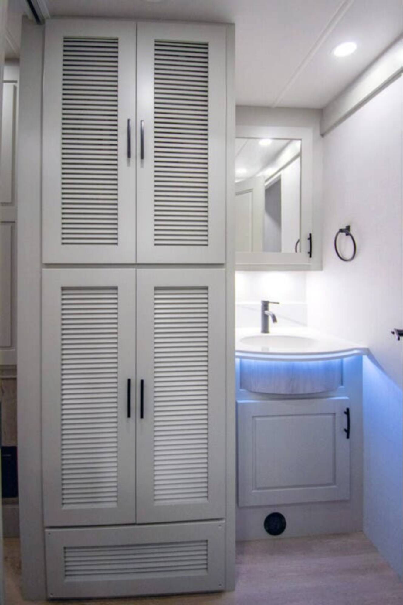 A photo of this 2026 Dynamax Corp DX3 34KD