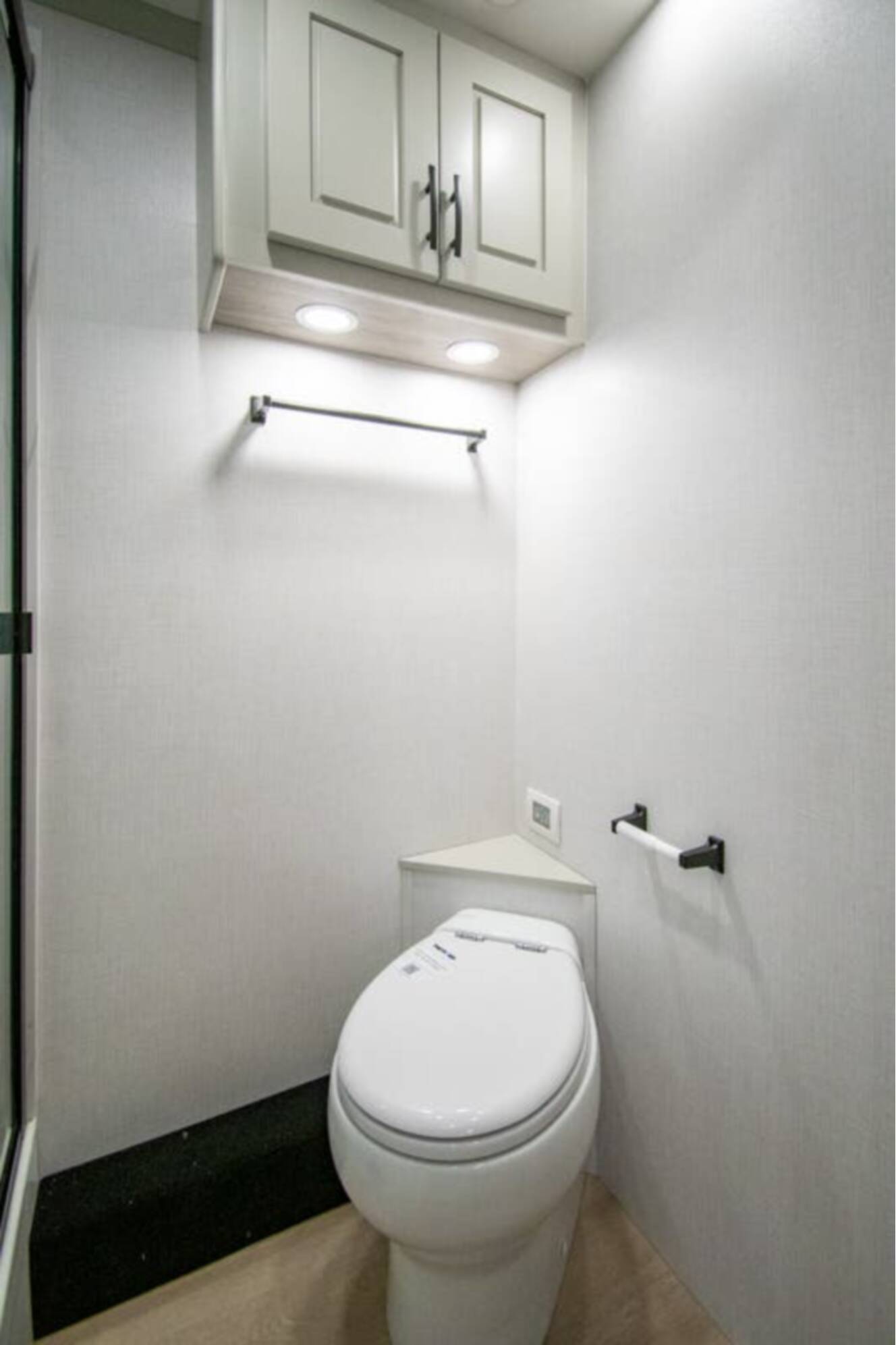 A photo of this 2026 Dynamax Corp DX3 34KD