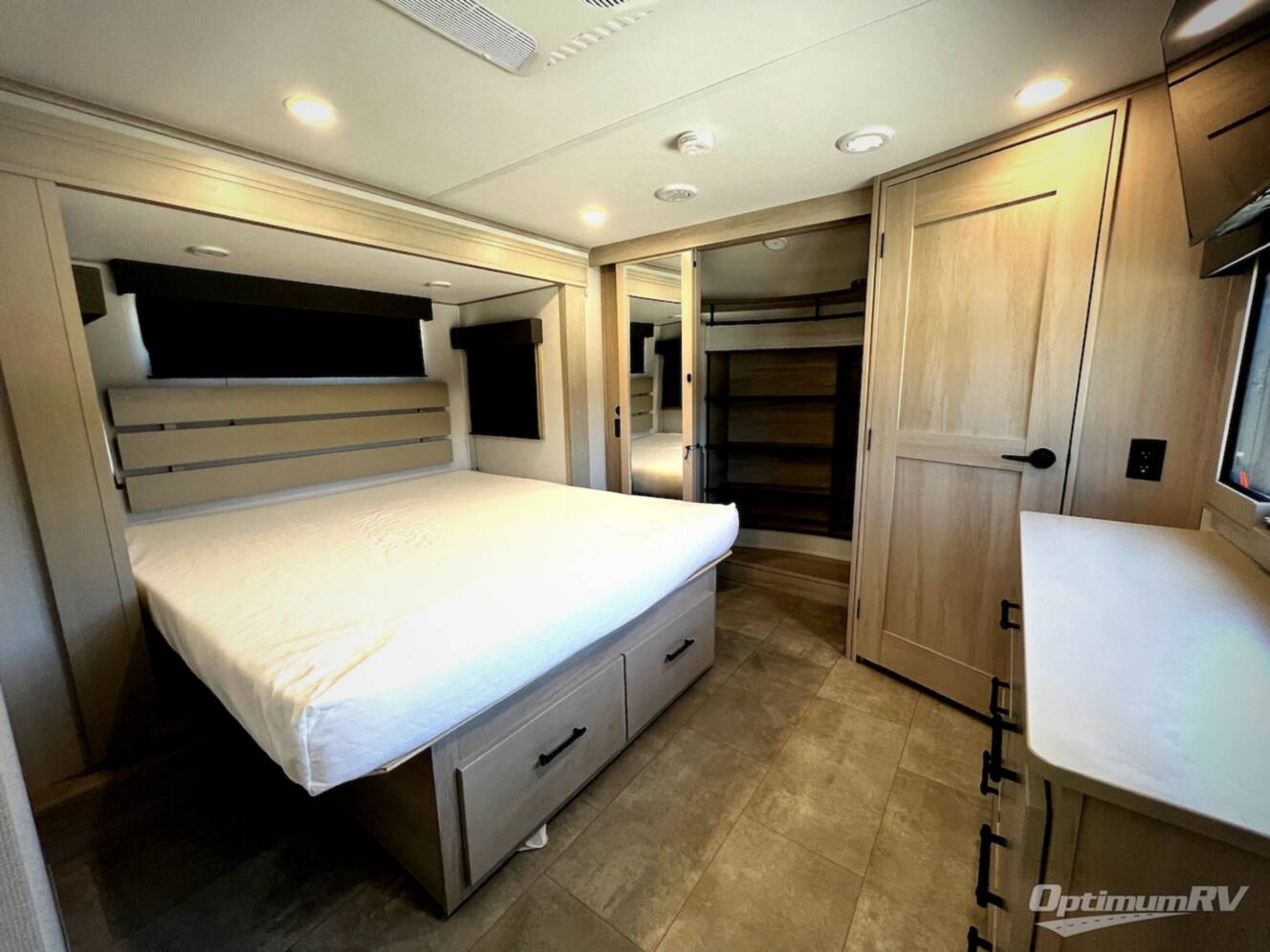 A photo of this 2025 Grand Design Solitude 391DL