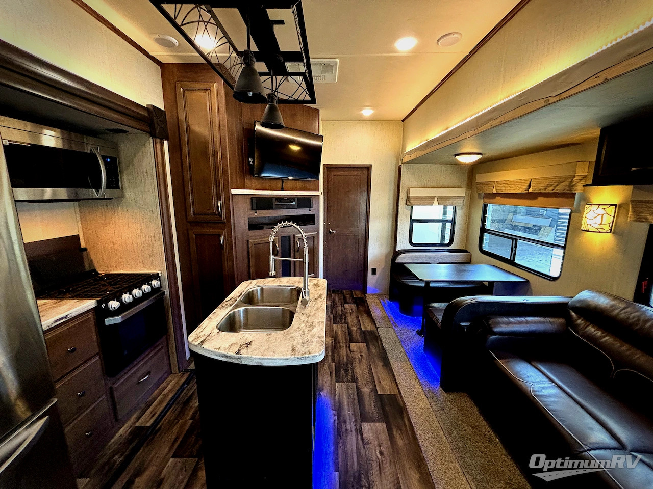 2018 Forest River Sierra 384QBOK in zephyrhills FL