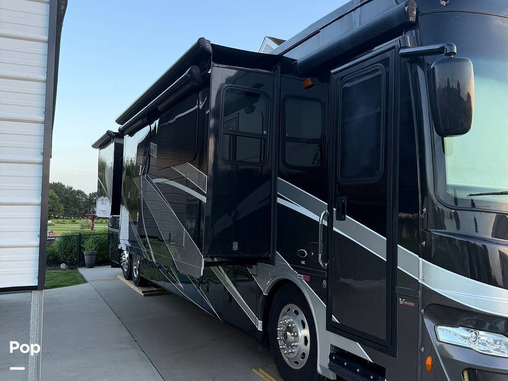 2018 Forest River Berkshire XLT 43C in elizabeth city NC