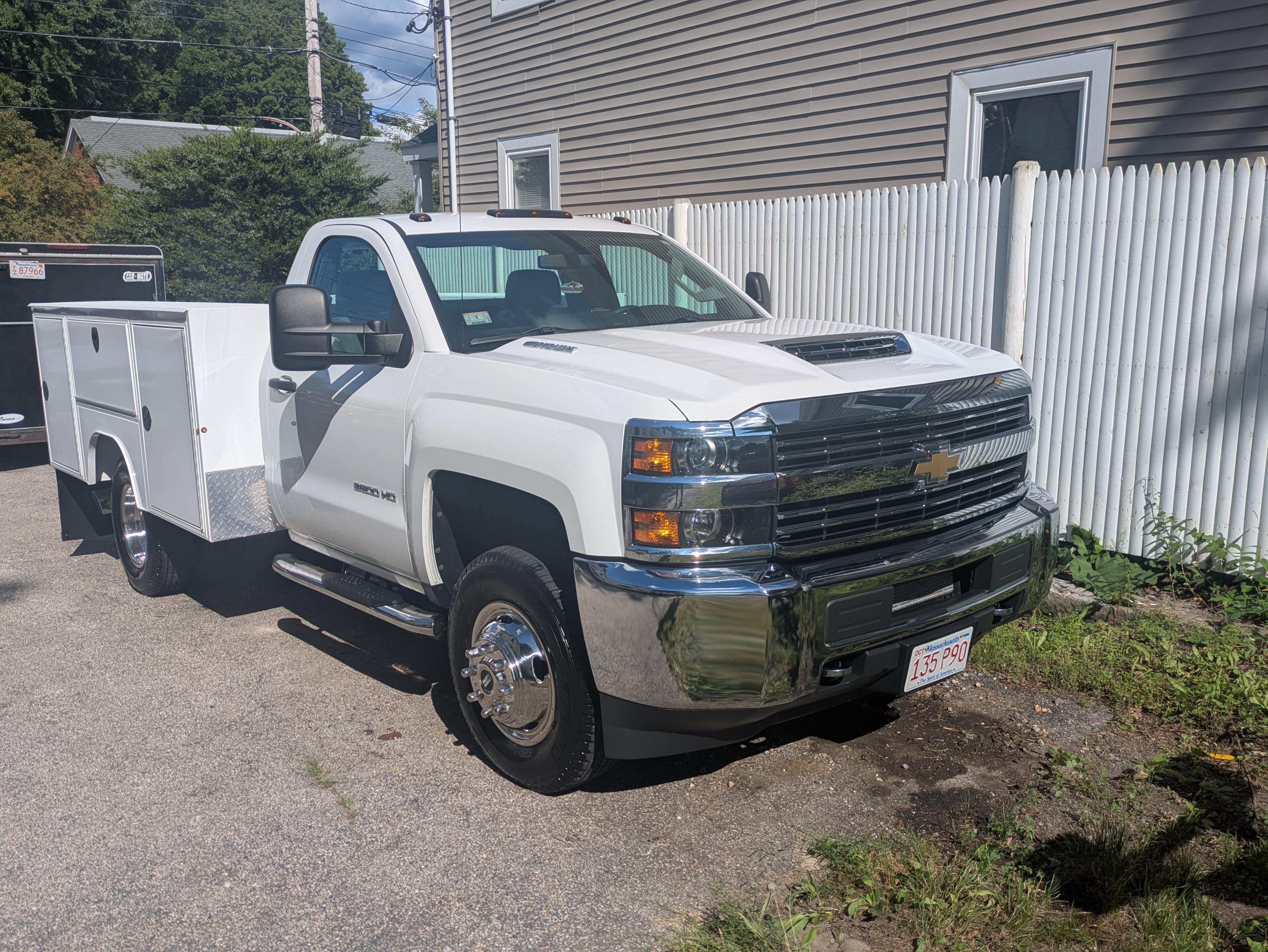 2018 CHEVROLET SILVERADO 3500HD WT WT in Westborough, MA